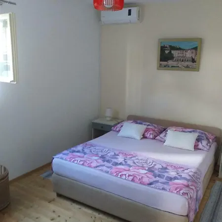 Apartmani Luna Hvar Town Exterior photo