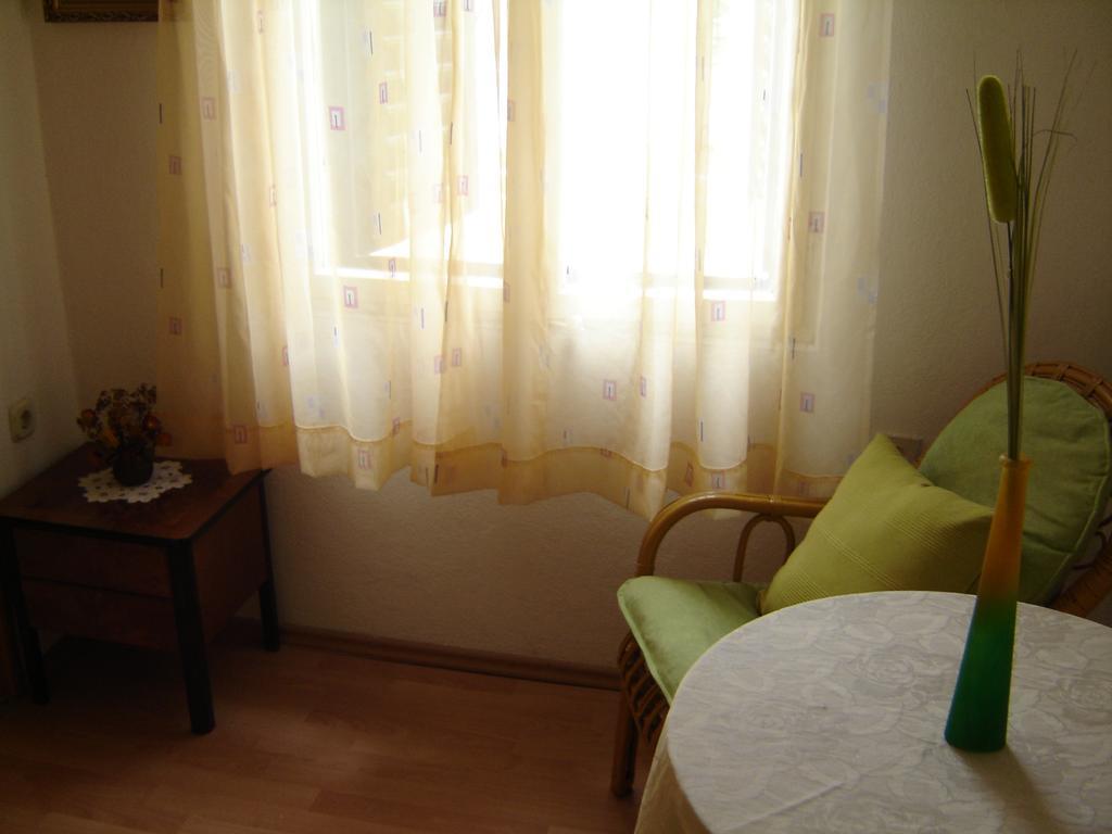 Luna Apartment Hvar Town