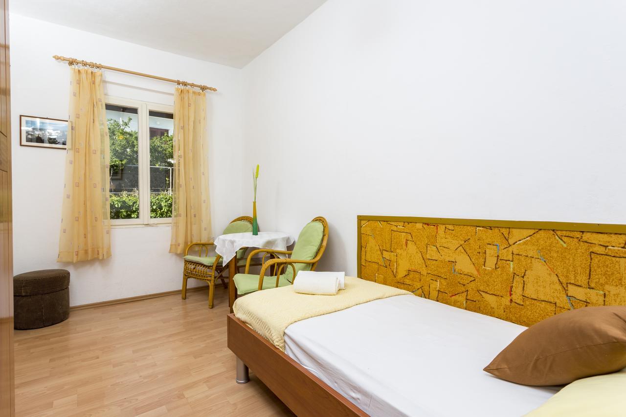 Luna Apartment Hvar Town