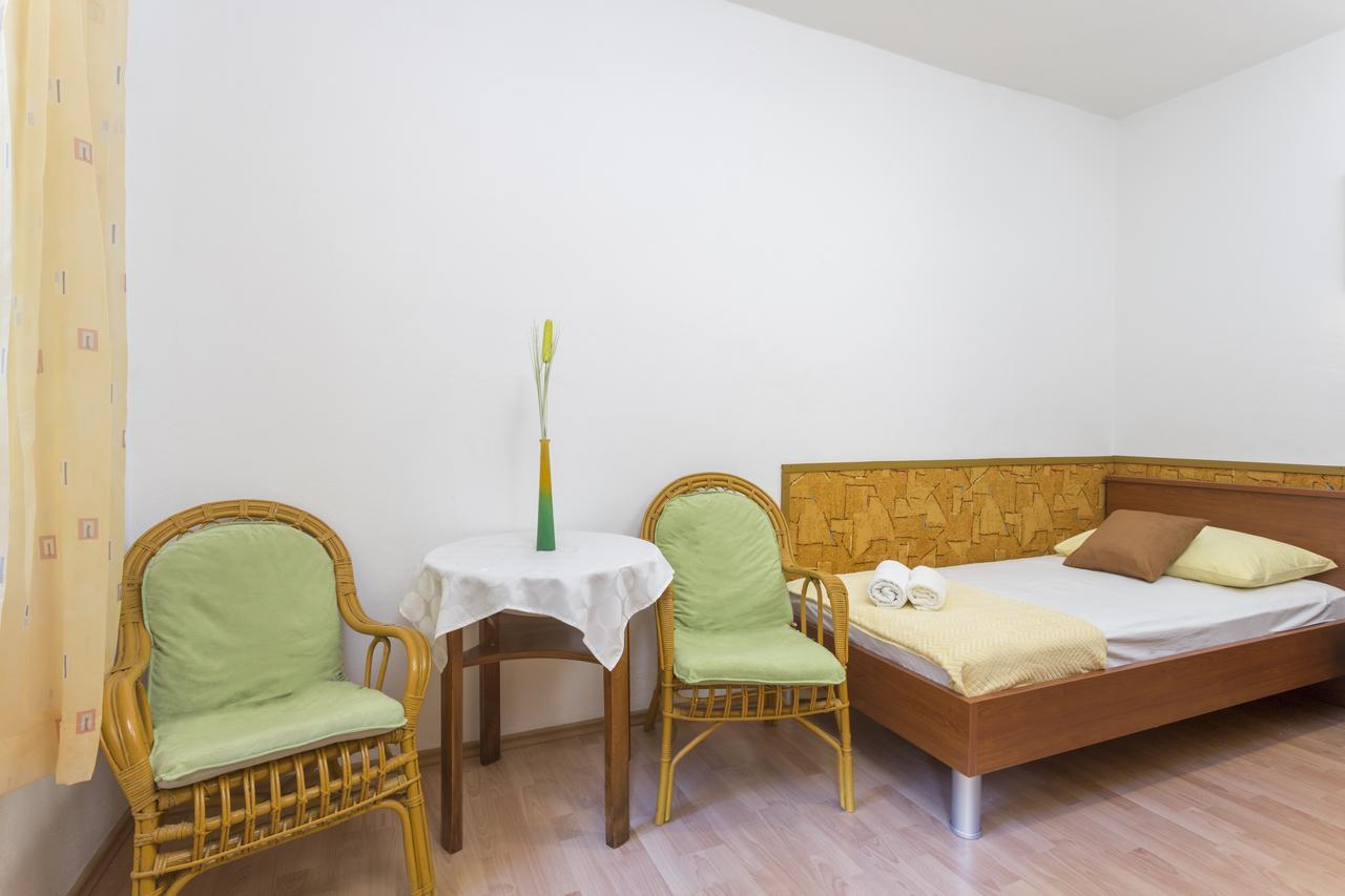 Luna Apartment *